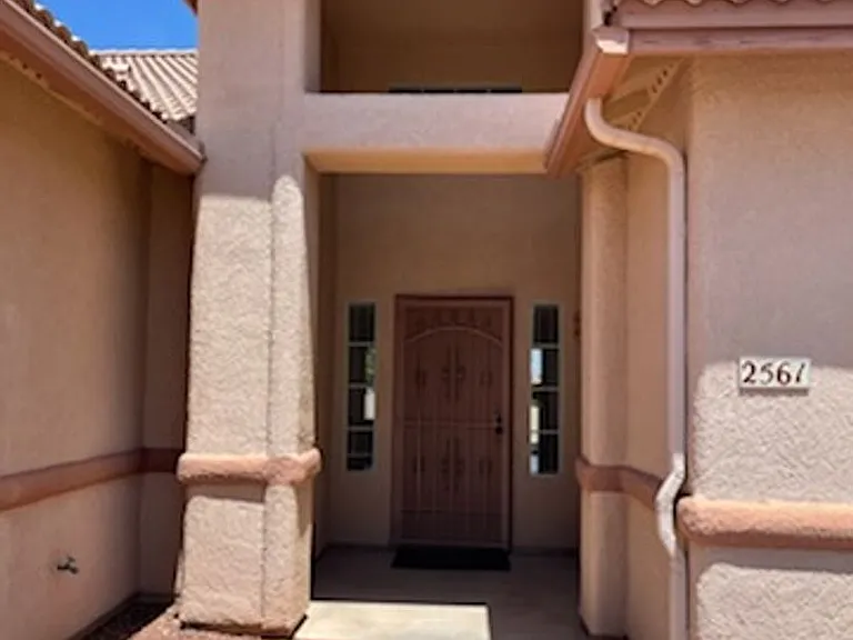 2561 Candlewood Dr — Photo 1