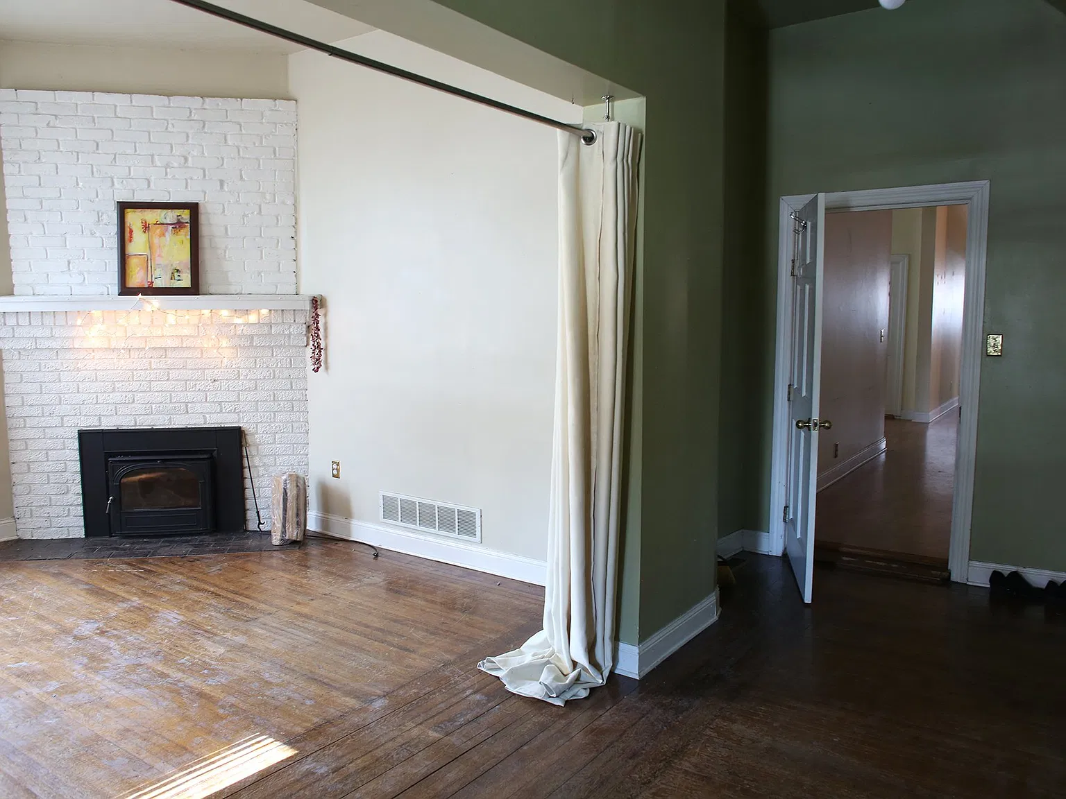 Victorian Duplex: 2 beds/ 1 bath — Photo 4