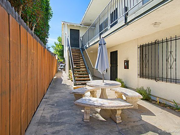 4th image of 4511 36th St Unit 6