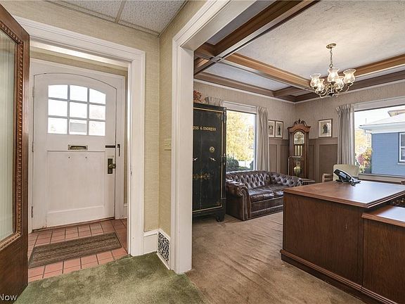 5th image of 17119 Madison Ave