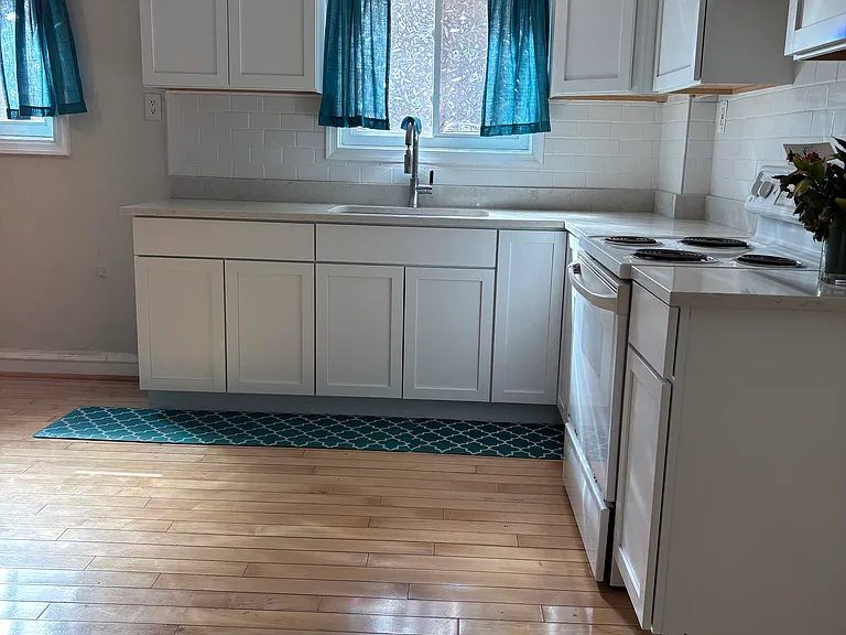 7910 Long Branch Pkwy #6 — Photo 13