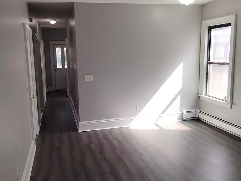 30 Alden St — Photo 3
