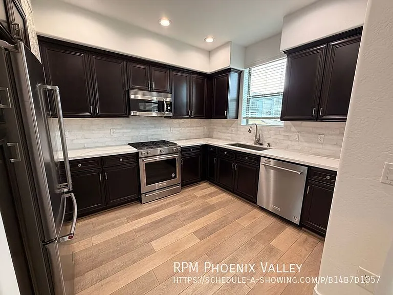 17850 N 68th St #1112 — Photo 10