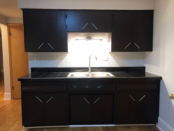 5th image of 3834 N Harlem Ave Ste 1