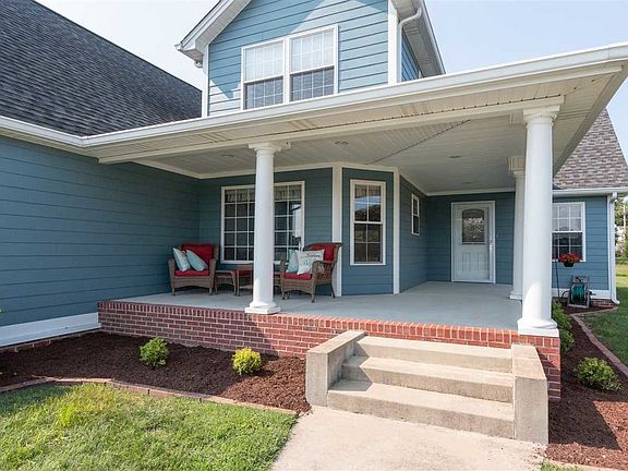 2nd image of 2714 Falcon Ct