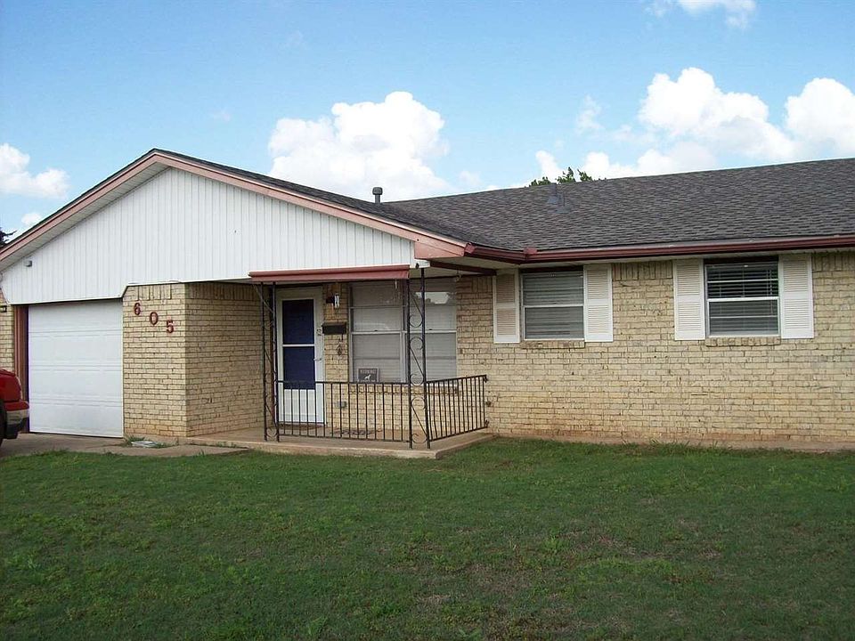 1st image of 605 NW 61st St