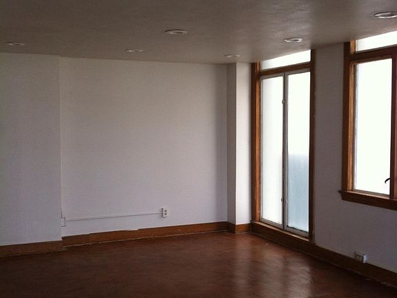 5th image of 140 Linden Ave APT 602