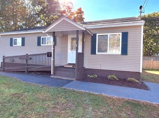 27 9th Ave, Hudson Falls, NY 12839