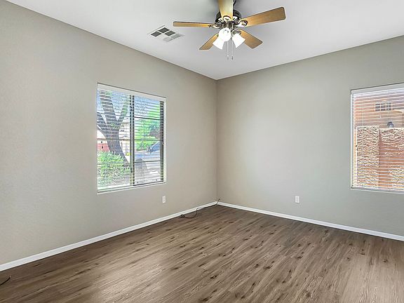 5th image of 9912 W Marguerite Ave