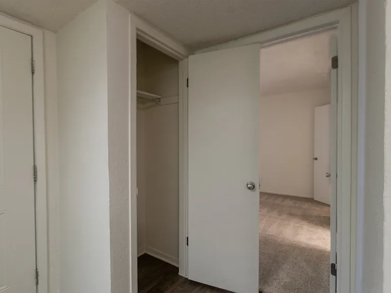 Canyon Creek — Photo 142