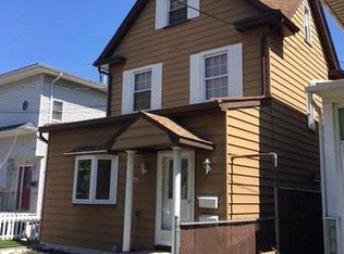 335 8th St, Carlstadt, NJ 07072