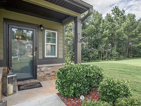 3rd image of 270 Skipjack Ct