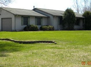 2568 E Ashby Rd, Midland, MI 48640