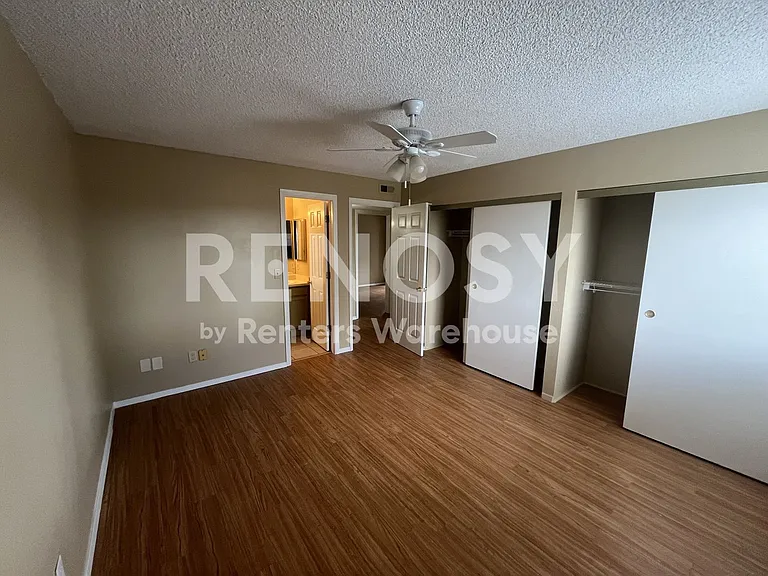 18043 E Ohio Ave #203 — Photo 6