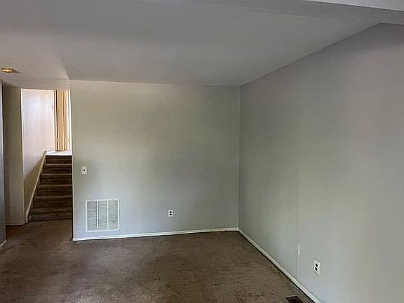 2nd image of 3013 Revere Ct