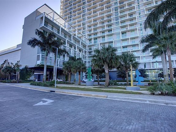 2nd image of 2000 Metropica Way #1507