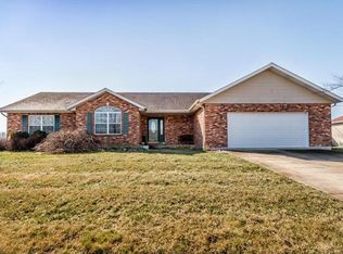 618 Doe Creek Trl, Waterloo, IL 62298