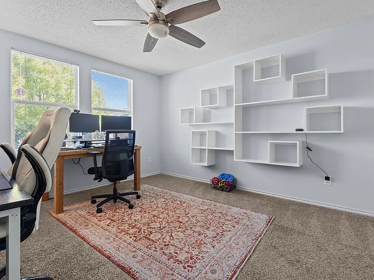 1708 Sierra Meadow Ln — Photo 16