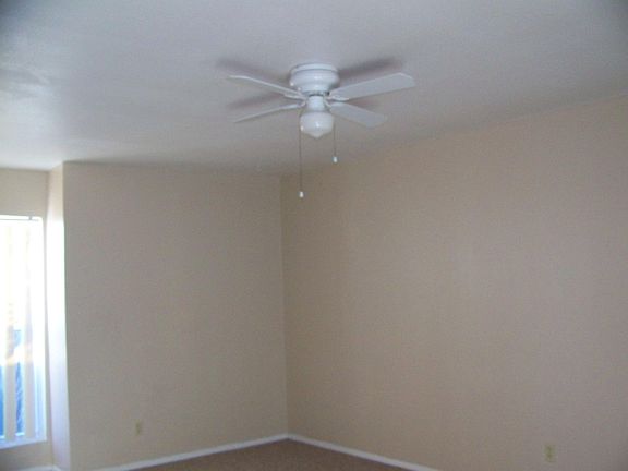 4th image of 2505 S Parkwood Dr APT H201