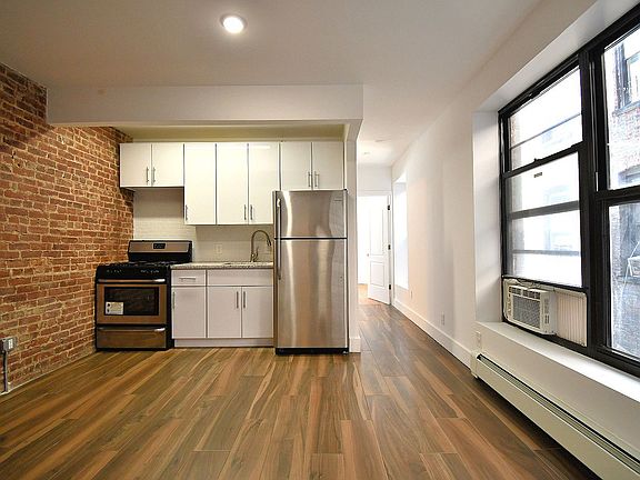 2nd image of 1019 Southern Blvd APT 2B