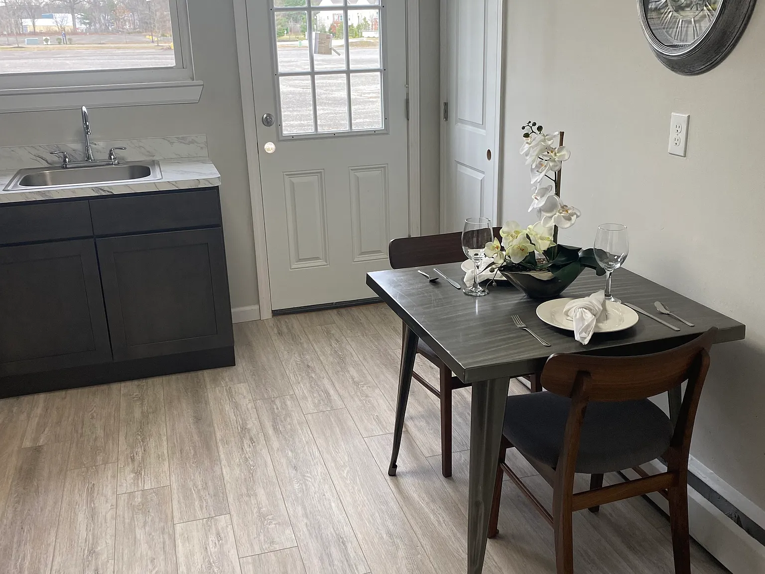 Liberty Manor Apartments — Photo 3