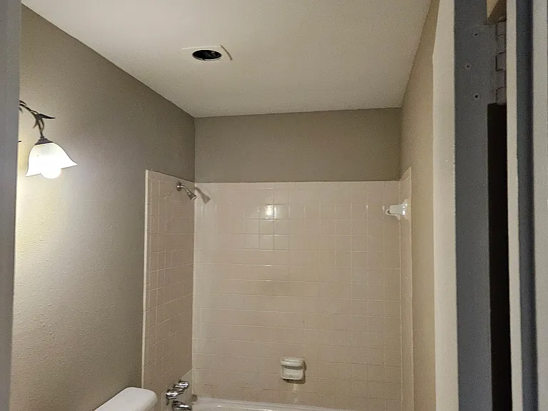 900 Mountain Creek Rd #D33 — Photo 10