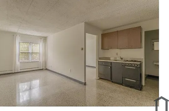 2441 Holmes St #11 — Photo 18
