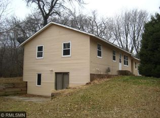 9726 283rd Ln NE, North Branch, MN 55056