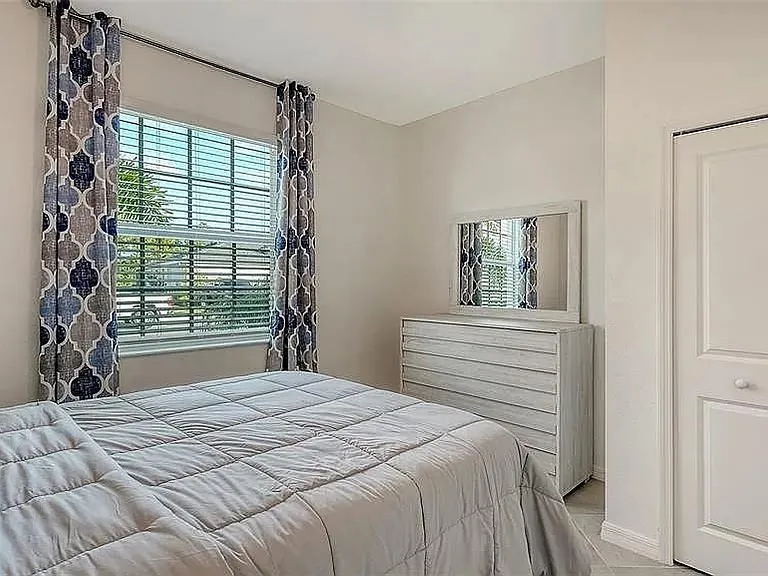 10896 Pinot Dr — Photo 20