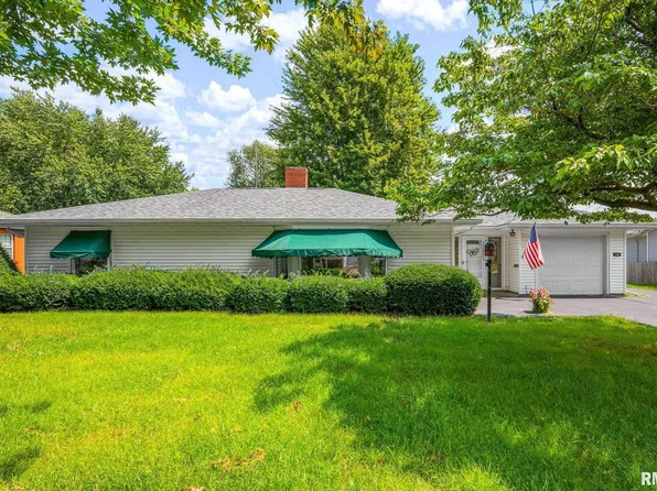 1461 N Academy St, Galesburg, IL 61401