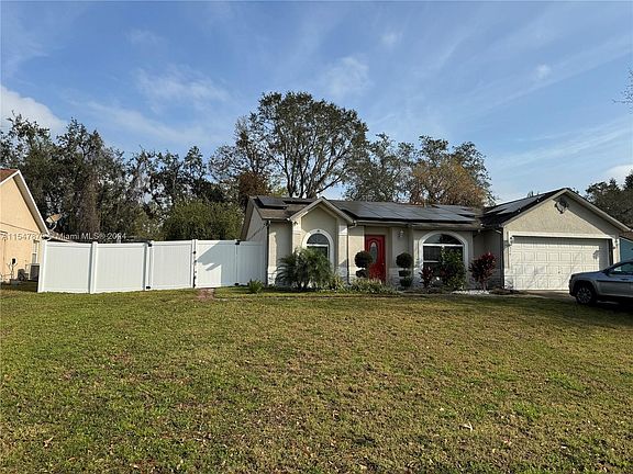 3rd image of 516 Meadow Green Dr