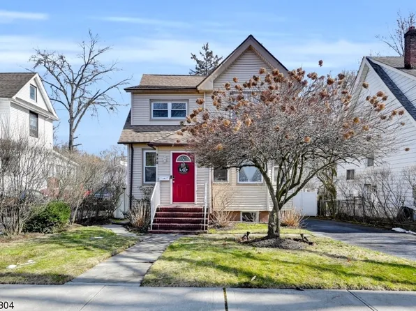 225 Elm Ave, Bogota Boro, NJ 07603