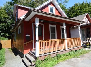 4 Blakeney Pl, Rochester, NY 14620