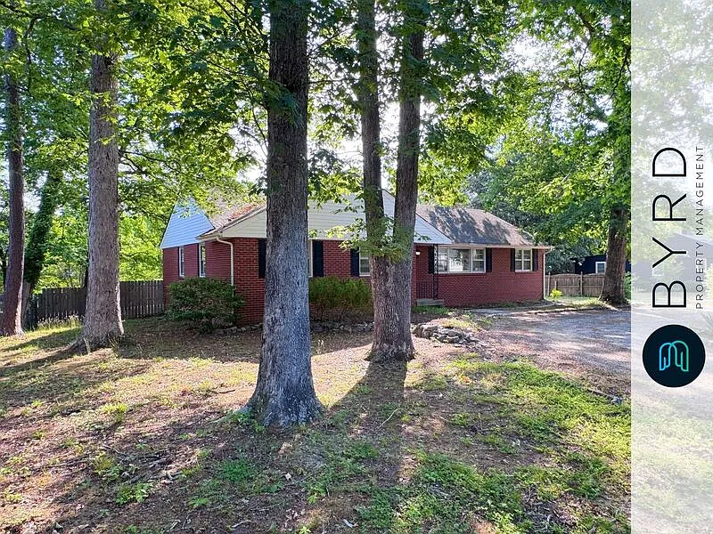Building Photo - 7736 Turf Ln