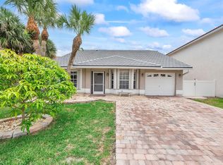 18242 Blue Lake Way, Boca Raton, FL 33498