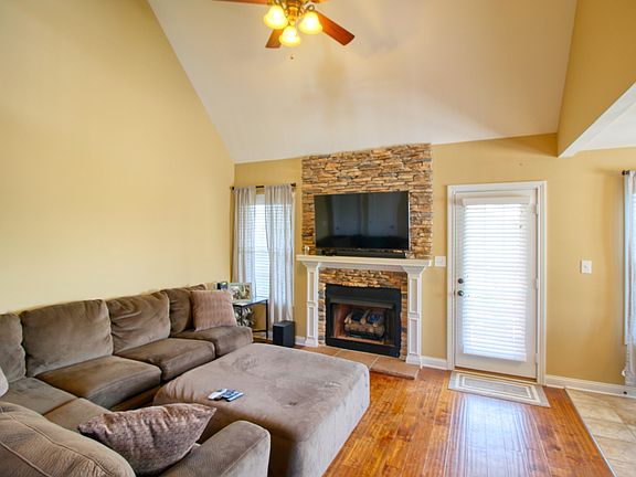 5th image of 1591 Cobra Ln
