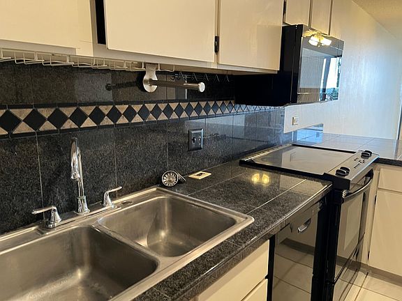 4th image of 98-501 Koauka Loop APT A508