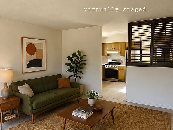 4th image of 744 Foxglove St