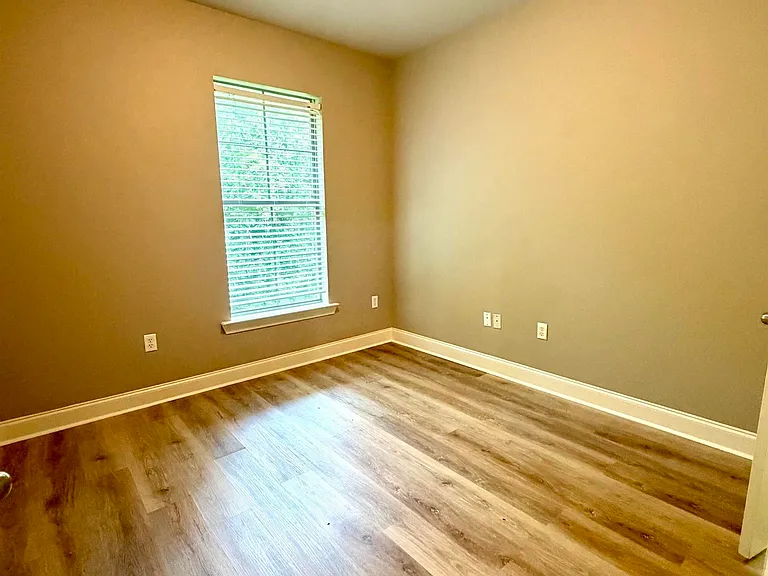 910 S Audubon Place Ave — Photo 12