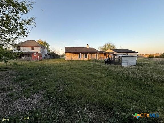 5th image of 4908 Clear Creek Rd