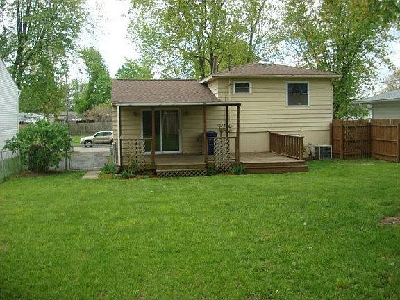 2nd image of 718 Bradwell Dr