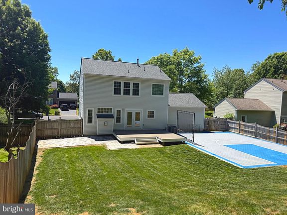 3rd image of 5796 Birch White Ct