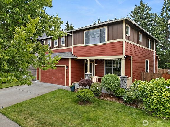 2nd image of 1440 Farina Loop SE