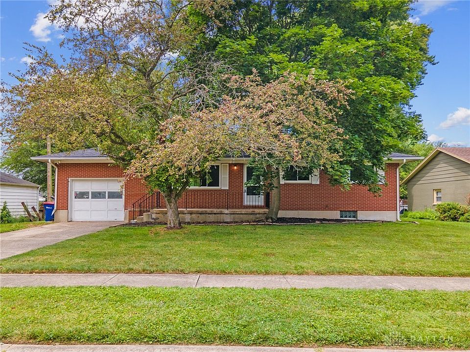 1st image of 300 Ron Aire Dr