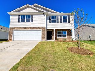 2123 Eastway Dr, Dallas, NC 28034