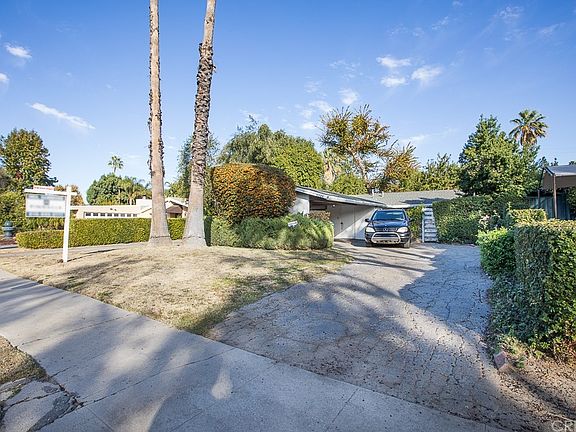 3rd image of 6226 Oakdale Ave