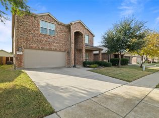 8820 Whirlwind Trl, Crossroads, TX 76227