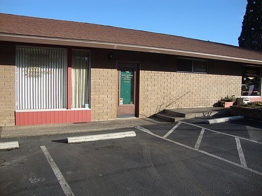 1st image of 590 Blackstone Aly