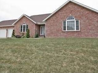 401 Westminster Rd, Germantown Hills, IL 61548