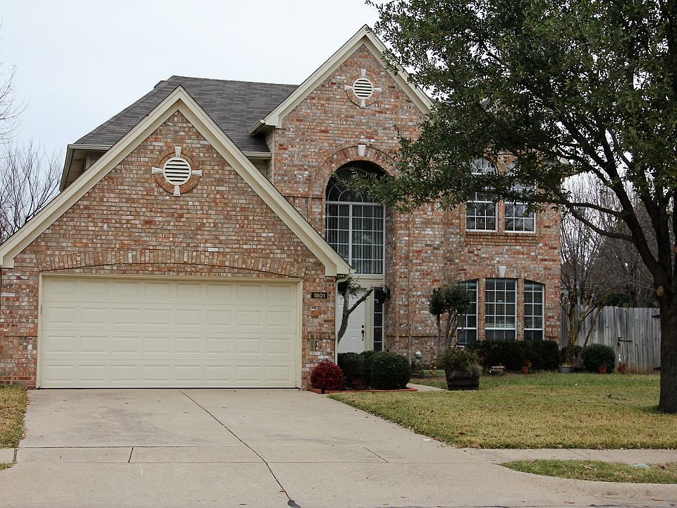 1st image of 1801 Lakeshore Ct